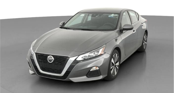 2022 Nissan Altima SV Hero Image