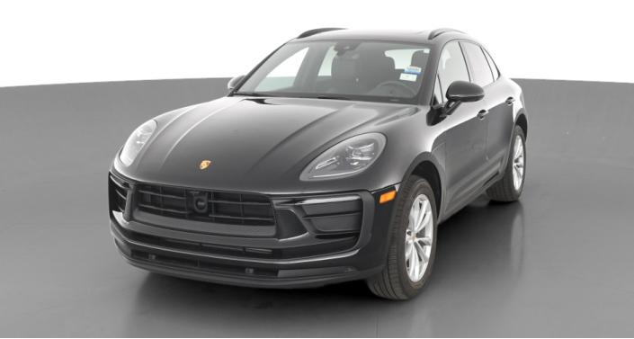 Thumbnail: 2024 Porsche Macan - 1