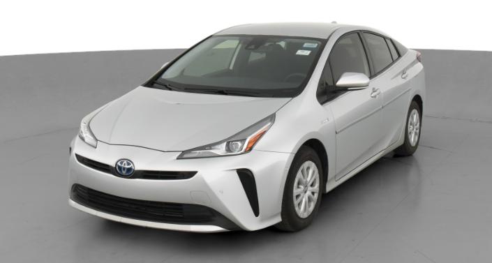 2022 Toyota Prius LE Hero Image