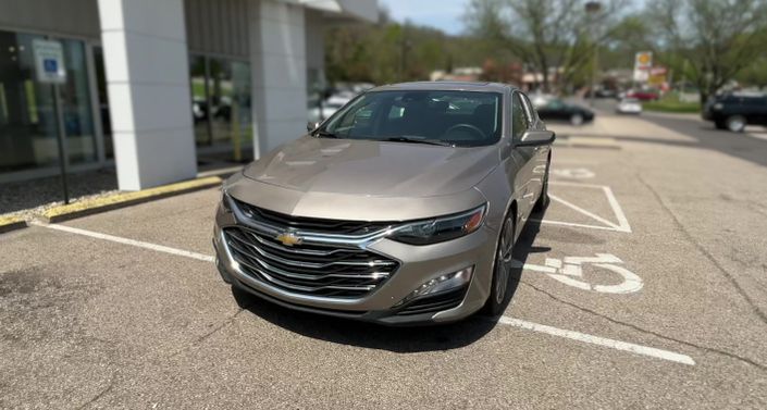 2023 Chevrolet Malibu LT -
                Trenton, OH