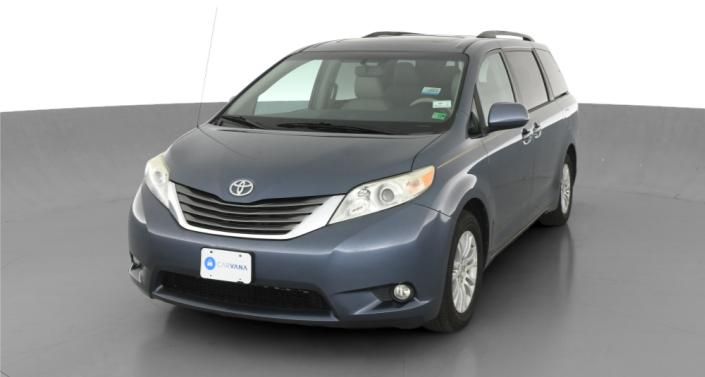 2013 Toyota Sienna XLE -
                Lorain, OH