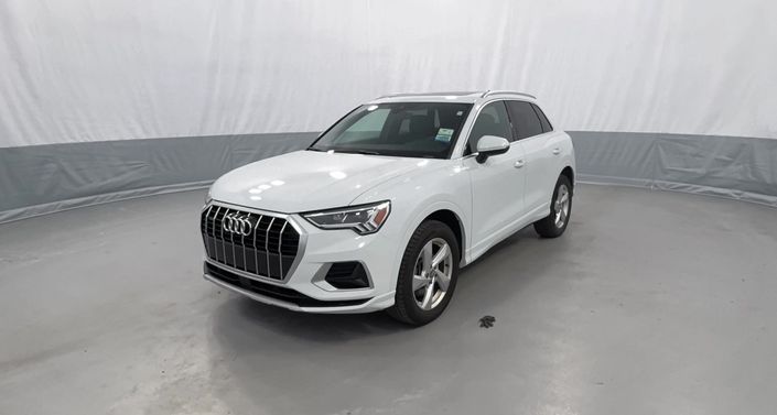2020 Audi Q3 Premium Plus -
                Akron, NY