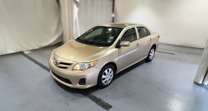 Thumbnail: 2013 Toyota Corolla - 1