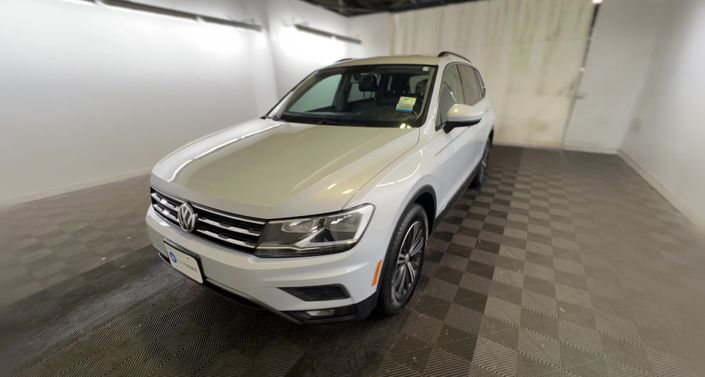 2018 Volkswagen Tiguan 2.0T -
                Framingham, MA
