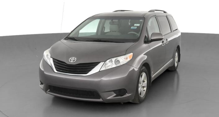 2013 Toyota Sienna LE -
                Wheatland, OK
