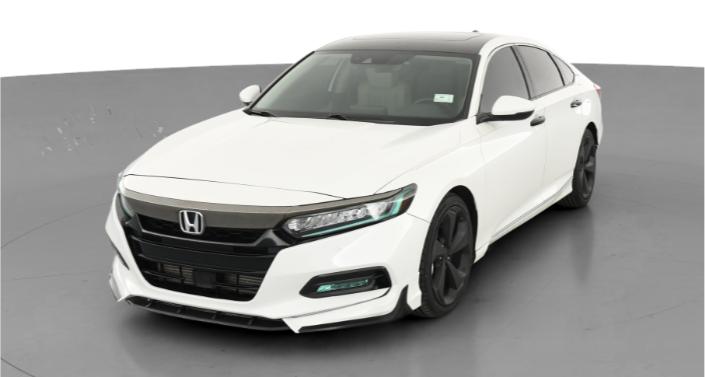 2018 Honda Accord Touring -
                  Lorain, OH