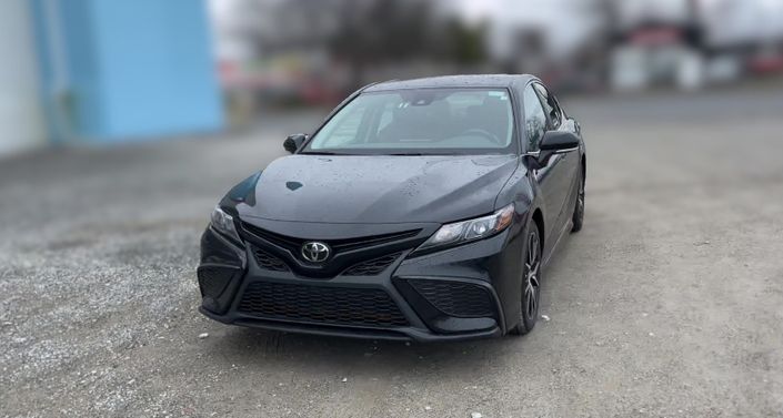 2024 Toyota Camry SE Hero Image