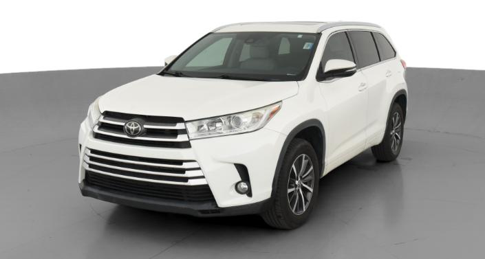 2018 Toyota Highlander XLE Hero Image