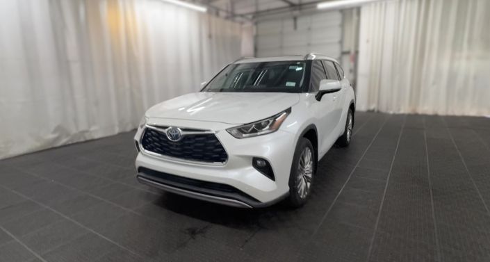 Thumbnail: 2022 Toyota Highlander - 1