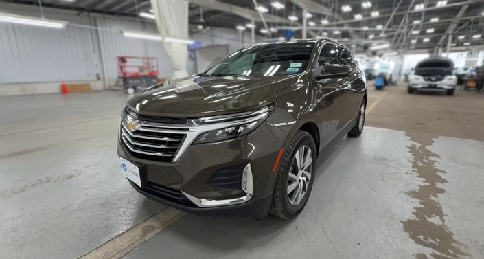 2023 Chevrolet Equinox Premier -
                Kansas City, MO