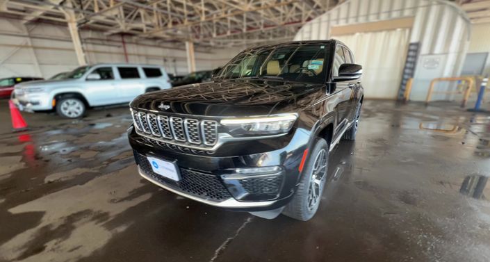 2022 Jeep Grand Cherokee Summit -
                Framingham, MA