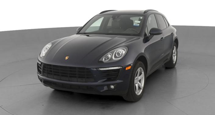 2017 Porsche Macan Base Hero Image