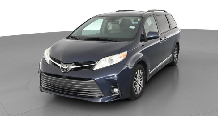 2018 Toyota Sienna XLE -
                Trenton, OH