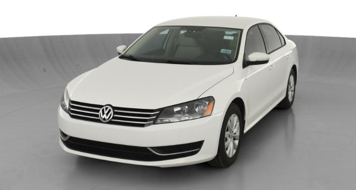 2013 Volkswagen Passat Wolfsburg Edition -
                Lorain, OH
