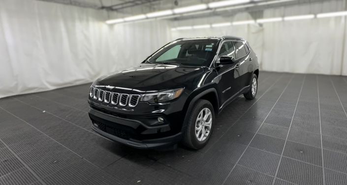 2024 Jeep Compass Latitude Hero Image
