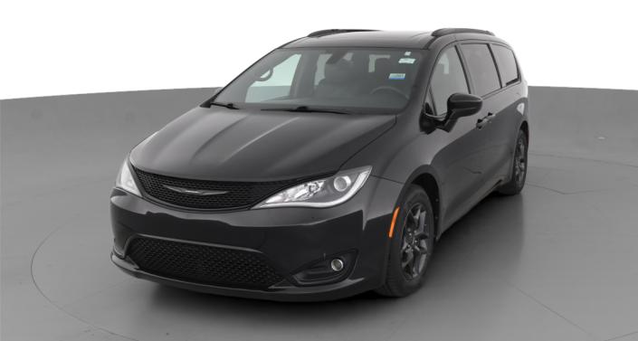 2018 Chrysler Pacifica  -
                Union City, GA