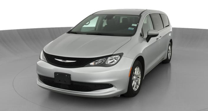 2023 Chrysler Voyager LX -
                Lorain, OH