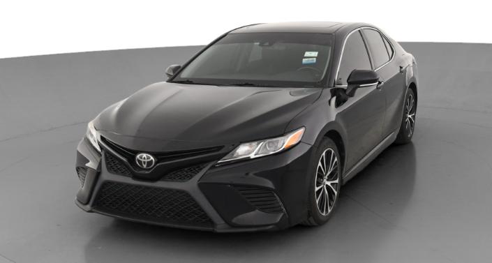 2018 Toyota Camry SE -
                Indianapolis, IN