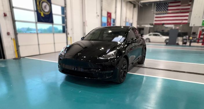 2022 Tesla Model Y Long Range -
                Madison, TN