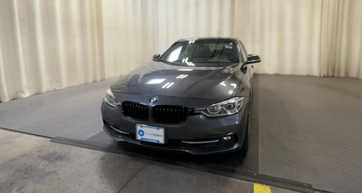 2017 BMW 3 Series 330i Hero Image