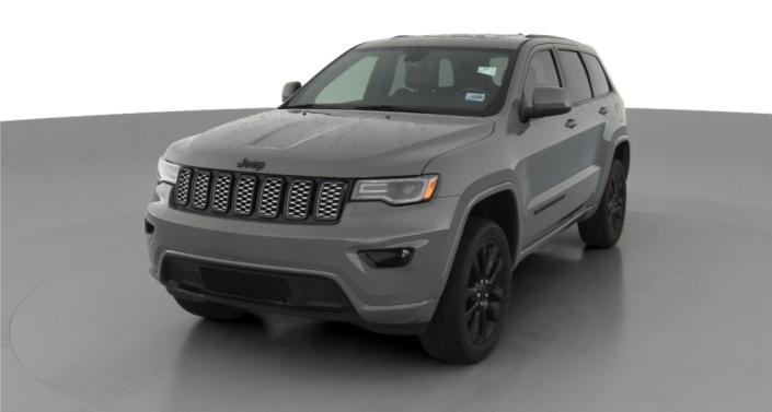 2020 Jeep Grand Cherokee Altitude -
                Concord, NC