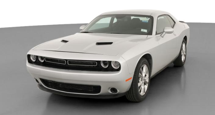 2023 Dodge Challenger SXT Hero Image
