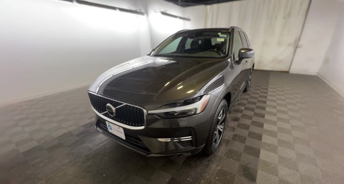 2022 Volvo XC60 B5 Momentum -
                Framingham, MA