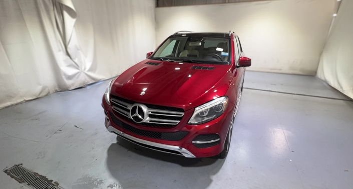 Thumbnail: 2016 Mercedes-Benz GLE - 1