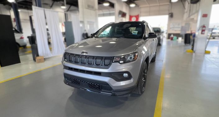2022 Jeep Compass Altitude Hero Image