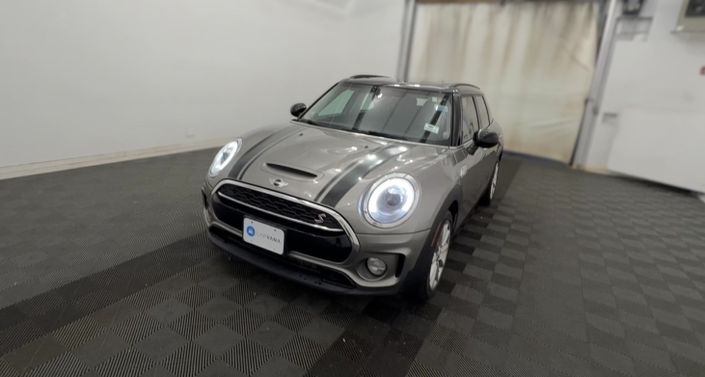 Thumbnail: 2016 MINI Cooper Clubman - 1