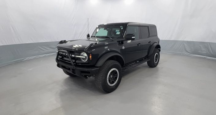 2022 Ford Bronco Outer Banks -
                Akron, NY