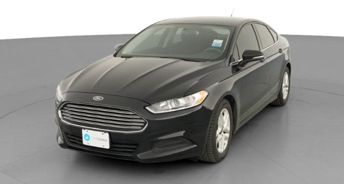 2016 Ford Fusion SE Hero Image