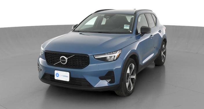 2024 Volvo XC40 B5 Core -
                Colonial Heights, VA