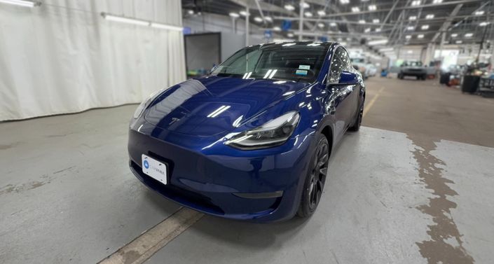 2024 Tesla Model Y Long Range -
                Kansas City, MO