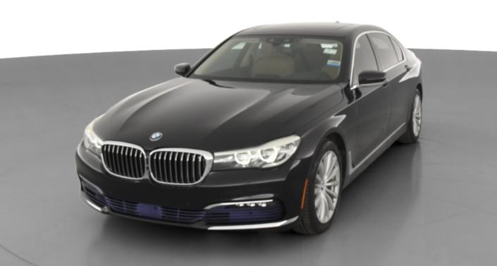 2016 BMW 7 Series 740i Hero Image