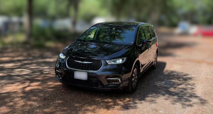2023 Chrysler Pacifica Hybrid Touring L -
                Haines City, FL