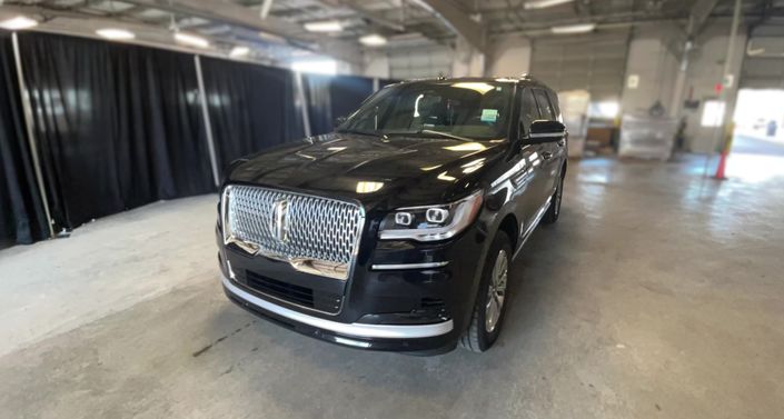 2023 Lincoln Navigator Standard -
                Fairview, OR