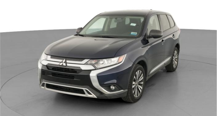 Thumbnail: 2019 Mitsubishi Outlander - 1