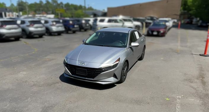 2023 Hyundai Elantra SEL -
                Colonial Heights, VA