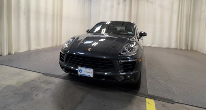 2018 Porsche Macan Base -
                Riverside, CA