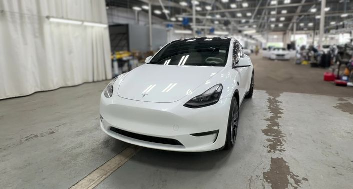 2024 Tesla Model Y Performance -
                Kansas City, MO