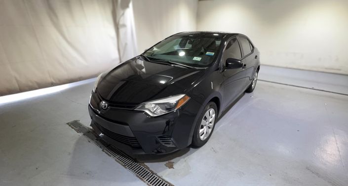 2015 Toyota Corolla LE Hero Image