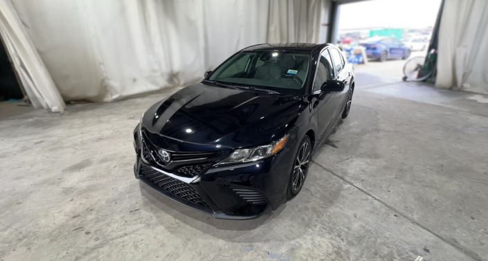 Thumbnail: 2019 Toyota Camry - 1