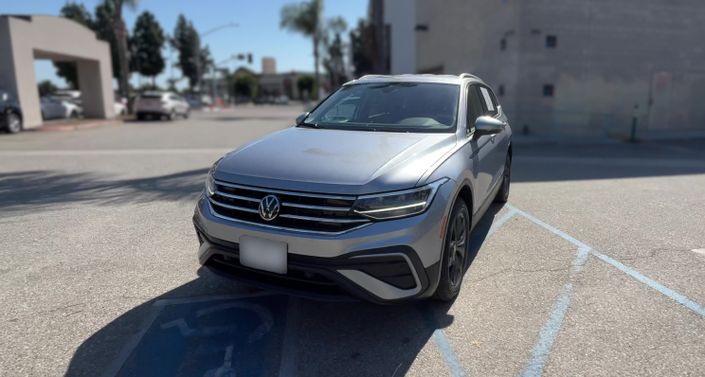 2024 Volkswagen Tiguan SE -
                Montebello, CA