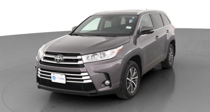 2017 Toyota Highlander XLE Hero Image