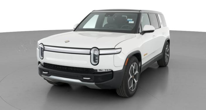 2023 Rivian R1S Adventure Hero Image