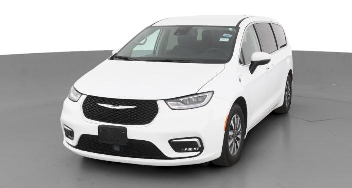 2023 Chrysler Pacifica Hybrid Touring L -
                Concord, NC