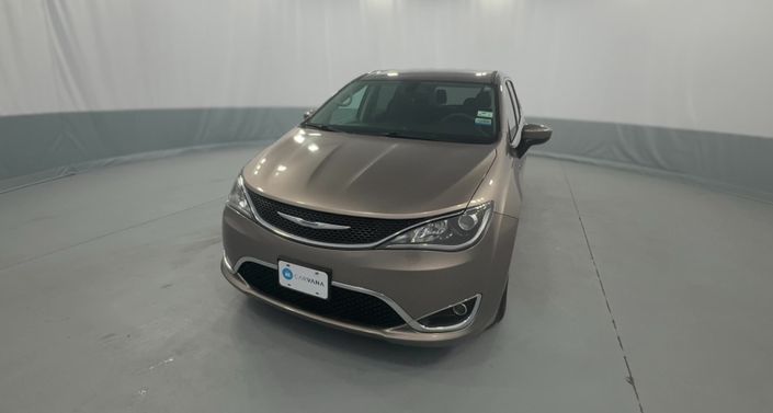 2017 Chrysler Pacifica Touring Plus -
                Kansas City, MO