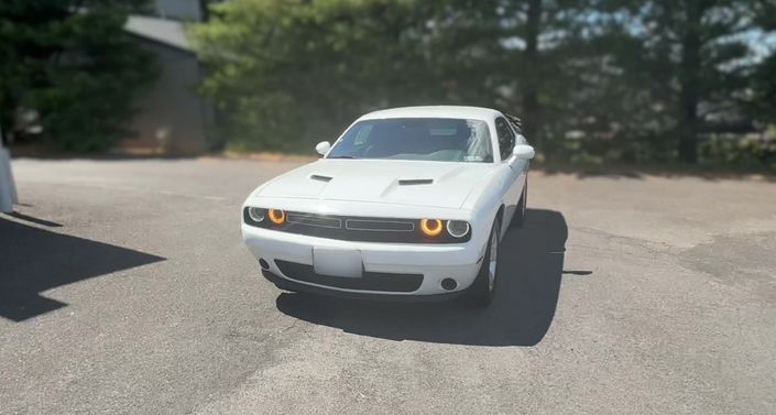 2023 Dodge Challenger SXT -
                Beverly, NJ