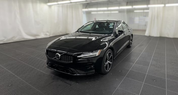 2024 Volvo S60 B5 Plus -
                Indianapolis, IN